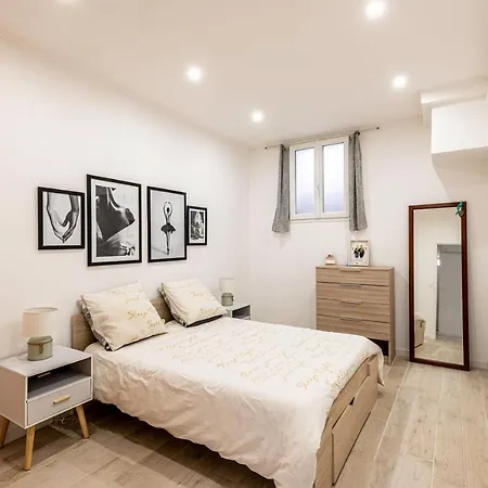 아파트 2 Pieces Proche Gare - 55M² *
